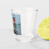 Bikini Modell tanzen Thunder_Cove Schnapsglas (Rechts)
