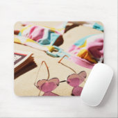 Bikini-Spitzen-und Herz-Form-Sonnenbrille auf Mousepad (Mit Mouse)