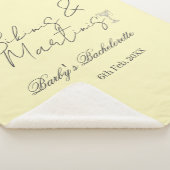 Bikins & Martinis bachelorette party yellow retro Sherpadecke (3/4)