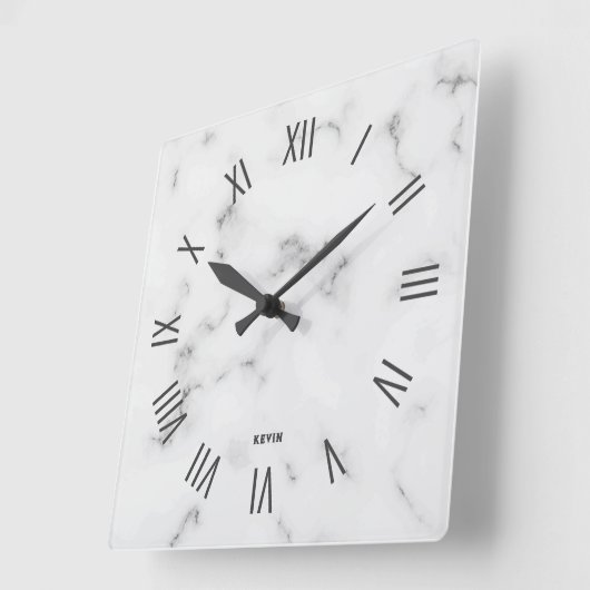 Bild der römischen Ziffern aus grauem Marmor Quadratische Wanduhr (Winkel)