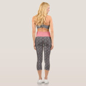 Bild des niedlichen Igels und positives Textmuster Capri Leggings (Rückseite)