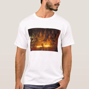 Bilder von Lamas im Sara-Kloster, Lhasa, T-Shirt