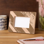 BILDRAHMENDEKORATION STIL UND DESIGN GEÄTZTE RAHMEN (Links)