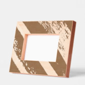 BILDRAHMENDEKORATION STIL UND DESIGN GEÄTZTE RAHMEN (Links)