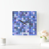 Bildspielpixel blaues Quadrat Muster Quadratische Wanduhr (Zuhause)