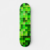 Bildspielpixel Grünes Quadrat Muster Skateboard (Vorne)
