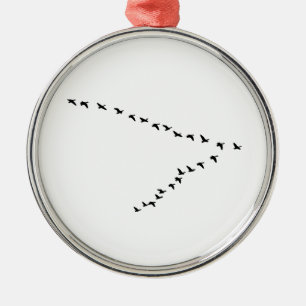 Bildung der Fliegen-Gans-"V" Silbernes Ornament