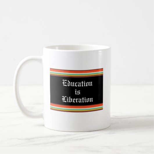 Bildung ist Befreiung zweisprachige Tasse (Links)