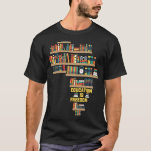 Bildung ist das Buch "Freedom Book Africa Library" T-Shirt