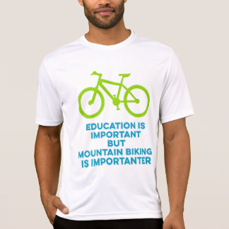 Bildung ist wichtig ... (Farbbild) T-Shirt