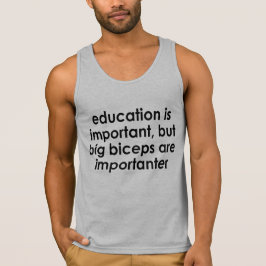 BILDUNG IST WICHTIG, GROSSE BIZEPS SIND WICHTIG T-Shirt