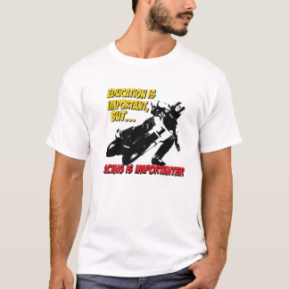 Bildung wichtig. Laufen von importanter T-Shirt