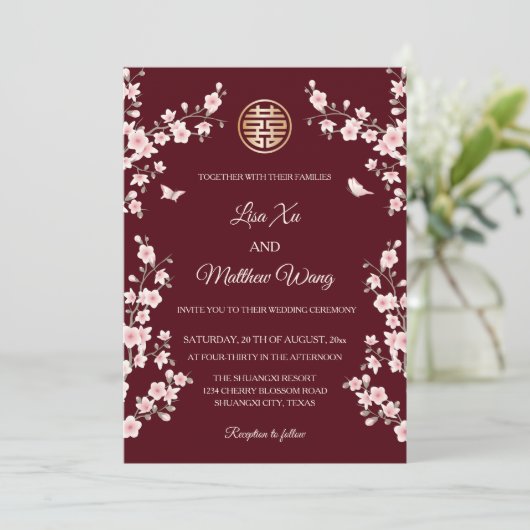 BILINGUAL | Maroon Cherry Blossom Chinese Wedding Einladung (Stehend Vorderseite)