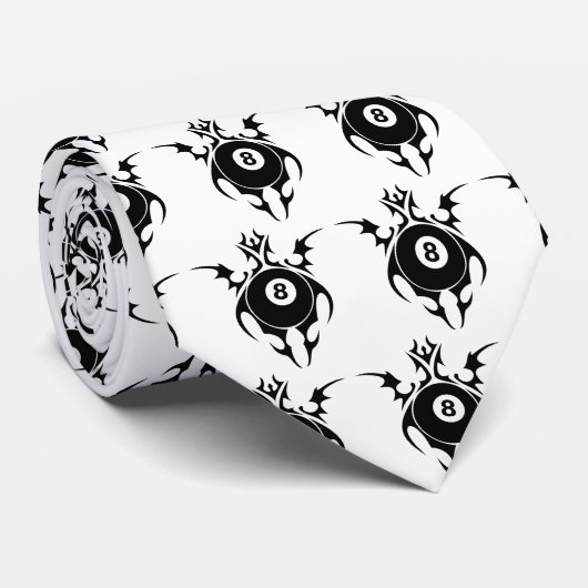 Billard. Stammes. Krawatte (Gerollt)