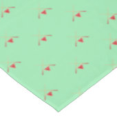 Billardtisch auf Grün Tischdecke (Schrägansicht)