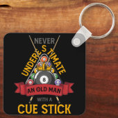 Billiard unterschätzt nie einen alten Mann mit ein Schlüsselanhänger (Rückseite)