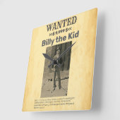 Billy the Kid 🤠 GEWOLLT Belohnung Quadratische Wanduhr (Winkel)