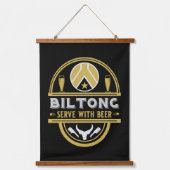 Biltong und Bier Wandteppich Mit Holzrahmen (Vorderseite)
