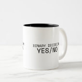 Binary Decision Yes No Minimalist Zweifarbige Tasse (VorderseiteRechts)