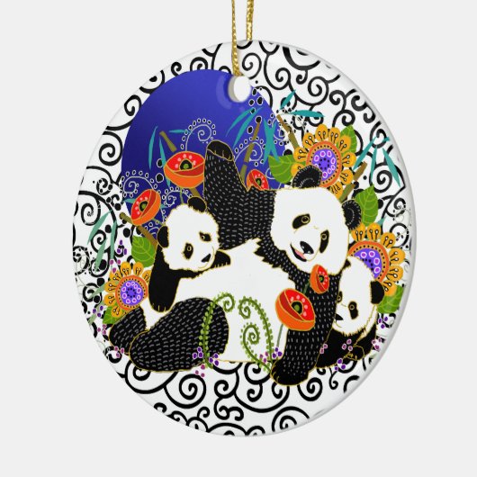 BINDI PANDA FAMILY ORNAMENT (Links)