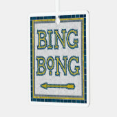 Bing Bong Subway Tile Ornament Aus Metall (Vorderseite links)