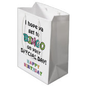Bingo wünscht ya Birthday Medium Geschenktasche Mittlere Geschenktüte (Rückseite Schrägansicht)