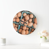 Bio Eier in den Kisten Große Wanduhr (Zuhause)
