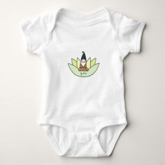 Bio meditierender Gnome Baby Strampler