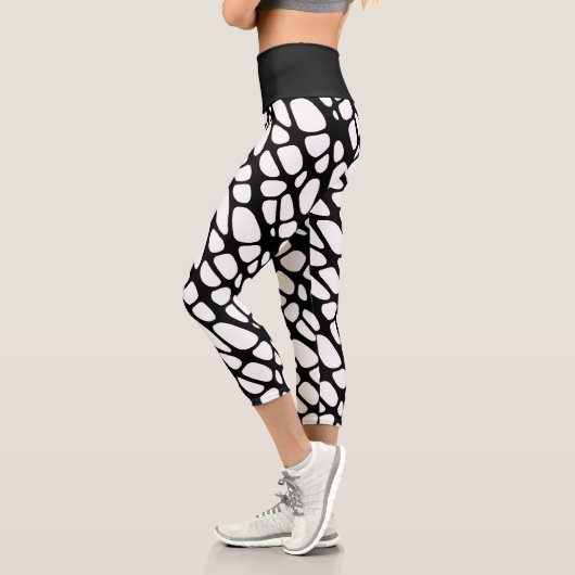 Bio Webmuster Schwarz/Weiß Capri Leggings (Links)