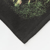 Bioabfall - Techno-Dystopian Streetwear Design Fleecedecke (Ecke)
