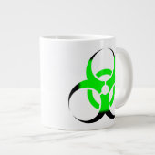 Biologische Biogefährdung Symbol grün und schwarz Jumbo-Tasse (Vorderseite Rechts)