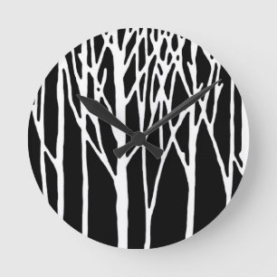 Birch Forest von Leslie Paprikaschoten Runde Wanduhr
