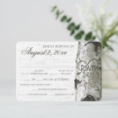 Birch Tree mit Carved Heart UAWG RSVP Karte (Stehend Vorderseite)