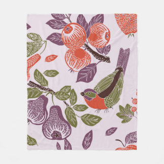 bird in a fruit garden. seamless pattern fleecedecke