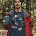Bird Lovers Canada Gese Illustration Personalisier Tri-Blend Shirt<br><div class="desc">Erstellen Sie ein personalisiertes Geschenk, das sich perfekt für Vogelliebhaber eignet, oder erstellen Sie Ihr eigenes Souvenir. Dieser grafische T - Shirt hat eine realistische Darstellung der kanadischen Gänse in Braun, Weiß und Schwarz. Mitten in der Grafik dieses Tees ist ein Platz, um Ihr eigenes Sprichwort in weißen Buchstaben hinzuzufügen....</div>