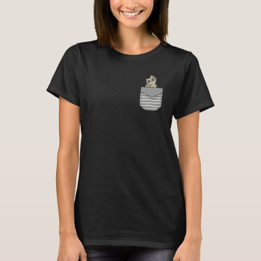 Bird Mechanical Spy Owl In Pocket T-Shirt (Vorderseite)