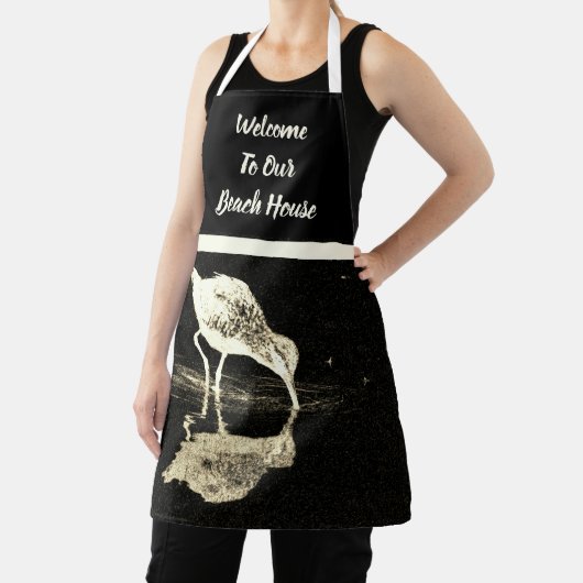 Bird Reflection Black and White Modern Schürze (InSitu)