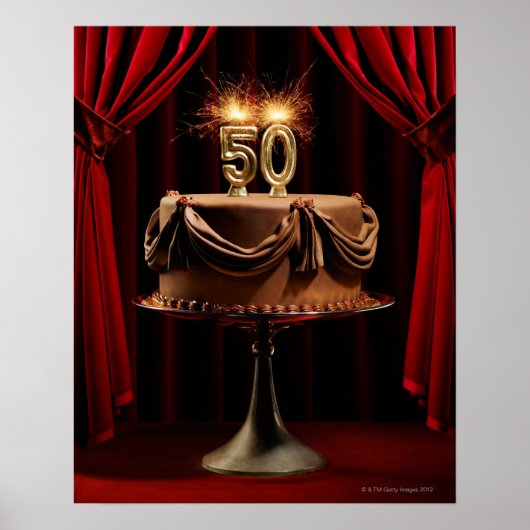 BIrdday Cake auf Bühne mit der Nummer 50 Kerzen Poster (Vorne)