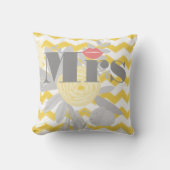 Birde Mrs Lips Gray Peach and Yellow Zig Zag Kissen (Vorderseite)
