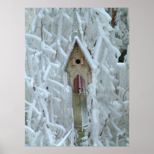 Birdhouse in eisverkrustetem Baum Poster (Vorne)