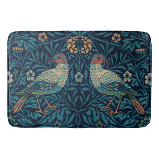 "Birds" von William Morris Blue Pattern Badematte