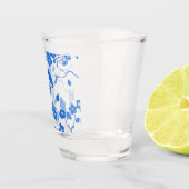 Birnen auf Kirschblüten Blauer Druck Schnapsglas (Rechts)