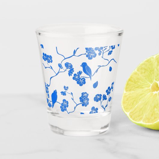 Birnen auf Kirschblüten Blauer Druck Schnapsglas (Vorderseite)