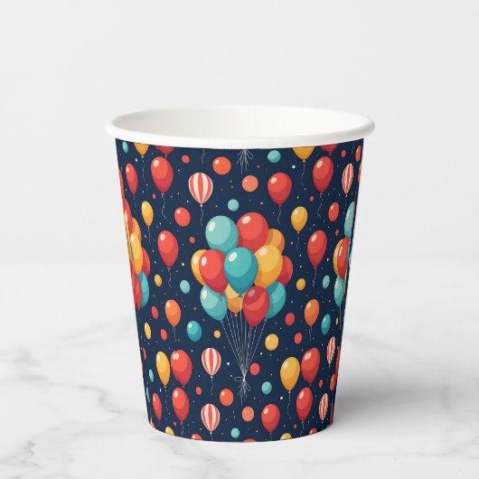 Birthday Balloon Design Pappbecher (Rückseite)