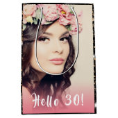 Birthday Black Gold Glitzer Foto Hallo 30 Mittlere Geschenktüte (Vorderseite)