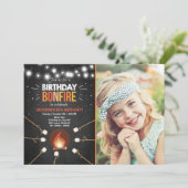 Birthday Bonfire Campout Cookout-Party Einladung (Stehend Vorderseite)