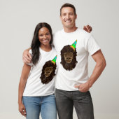 Birthday Boy Bigfoot Sasquatch Spaß T-Shirt (Unisex)
