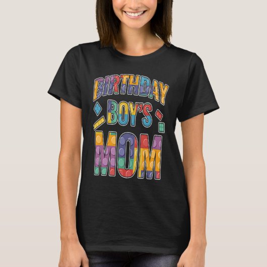 Birthday Boy's Mom Building Blocks  3 T-Shirt (Vorderseite)