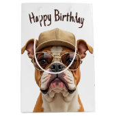 Birthday Bulldog mit einer Cap Mittlere Geschenktüte (Vorderseite)