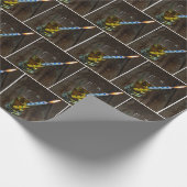 Birthday Candle in Whiskey Geschenkpapier (Ecke)